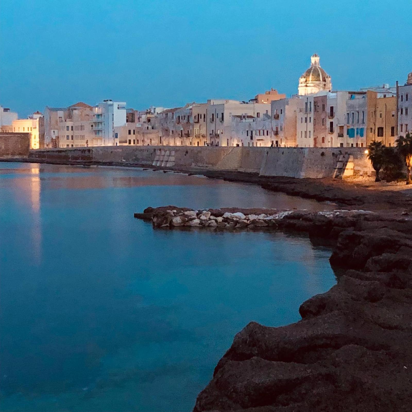 Appartamento Casa Garibaldi Trapani Esterno foto